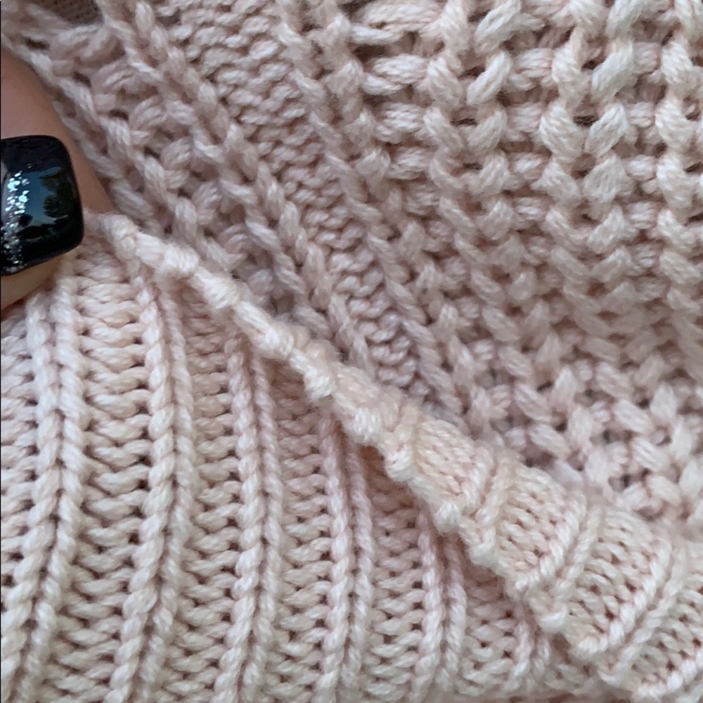 BLUSH PINK CABLE KNIT SWEATER TOP - Picture 7 of 8